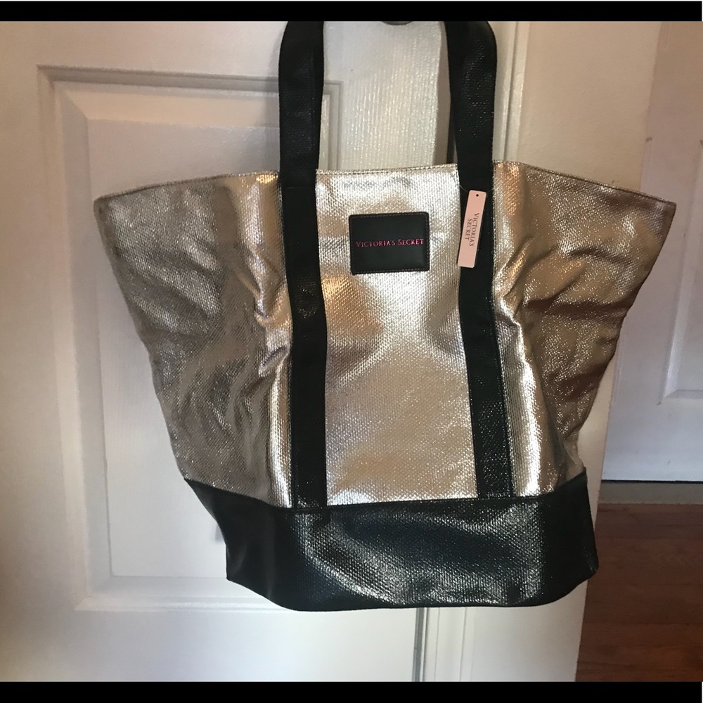 NWT Victoria secret tote!